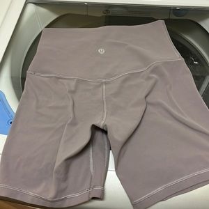 Lululemon align 6” shorts